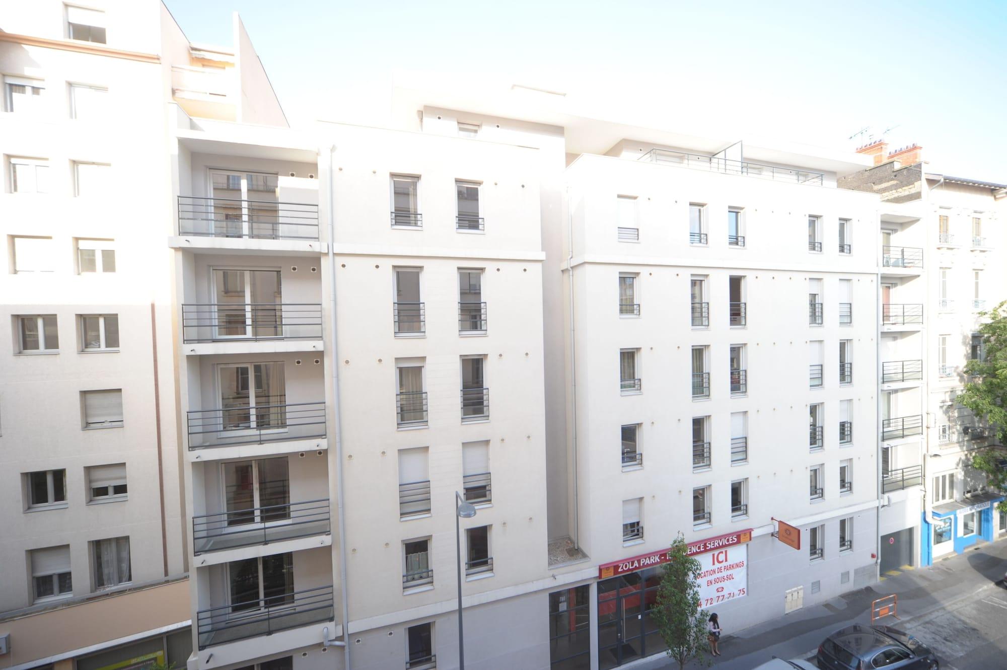 Zola Park Aparthotel Villeurbanne Exterior foto